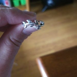 Vine ring. Size 4